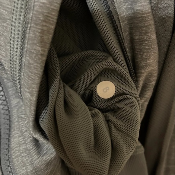 Lululemon Jacket - Picture 4 of 7